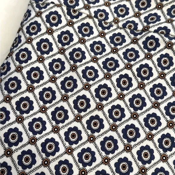 Attyre Printed Work Pants- size 14 - Picture 3 of 6